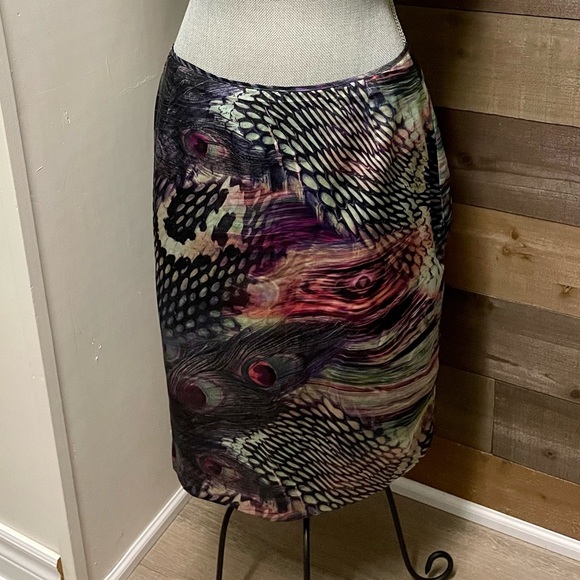 Italian designer Skirt - medium (8) - Picture 2 of 3